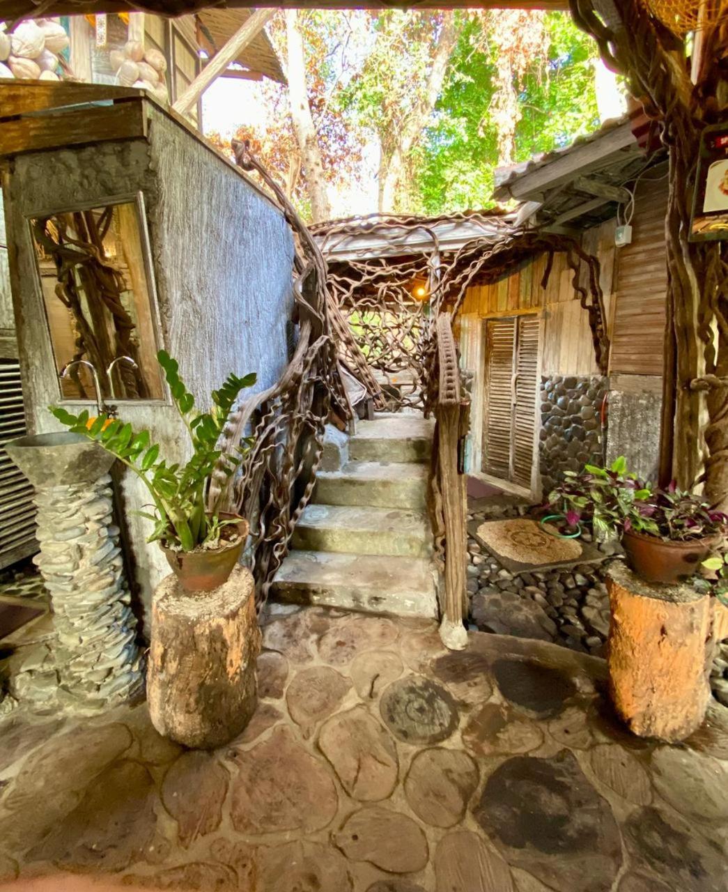Funky Place Lovina  Luaran gambar
