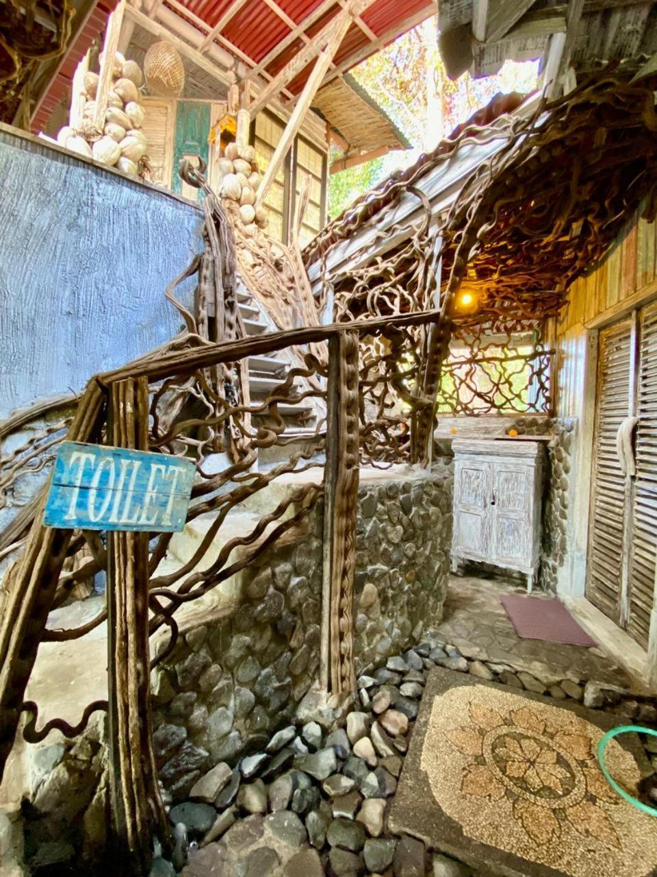 Funky Place Lovina  Luaran gambar