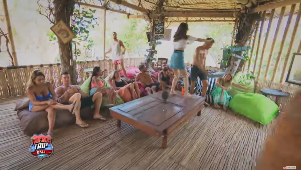 Funky Place Lovina  Luaran gambar